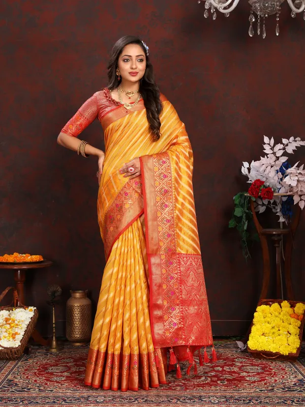 Yellow_Soft_Organza_Silk_With_Meenakari_Weaving_Design_Pallu_Saree