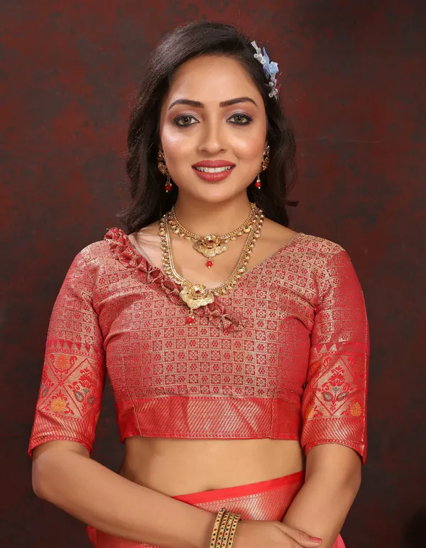 Red_Soft_Organza_Silk_With_Meenakari_Weaving_Design_Pallu_Saree