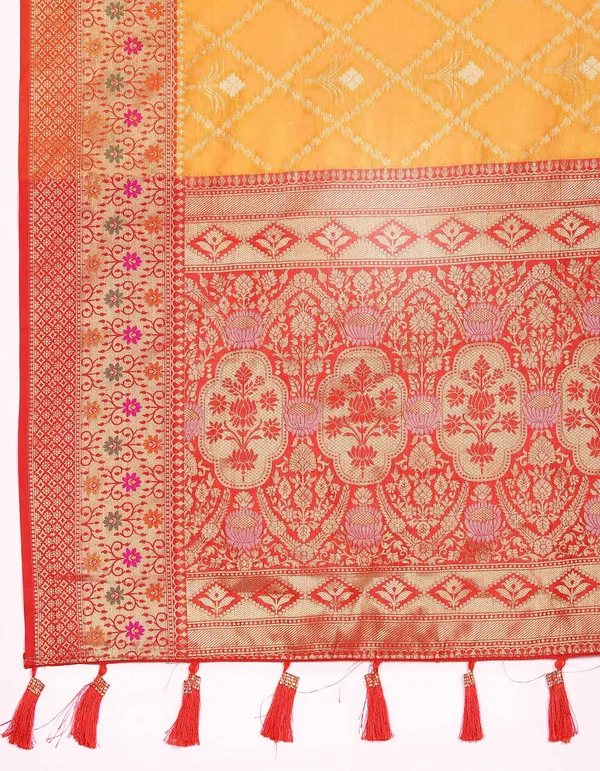 Yellow_Soft_Organza_Silk_With_Meenakari_Weaving_Design_Pallu_Saree