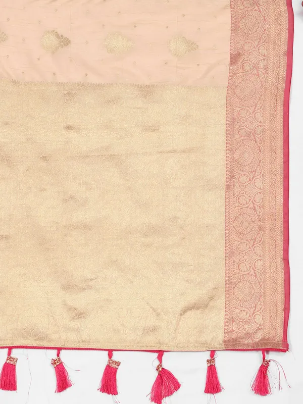 Cream_Soft_Organza_Silk_With_Meenakari_Weaving_Design_Pallu_Saree