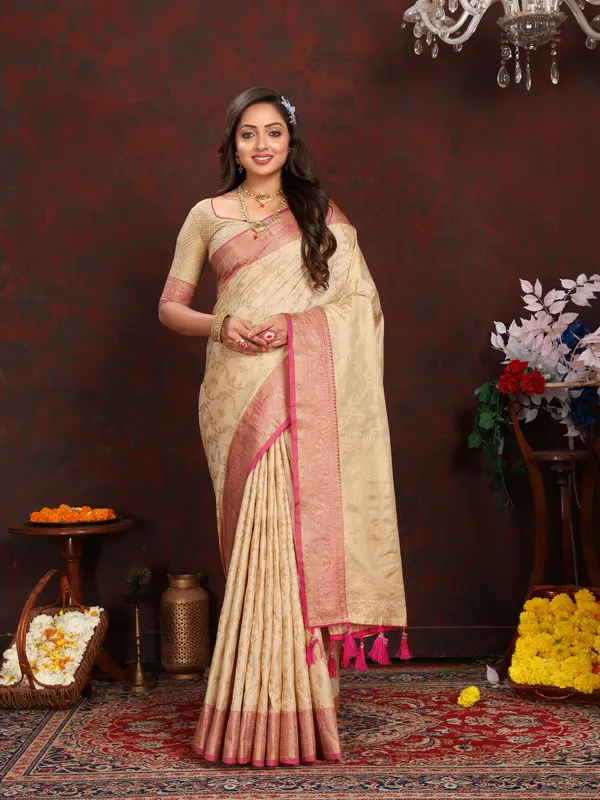 Cream_Soft_Katan_Silk_With_Zari_Weaving_Design,_Rich_Zari_Weaving_Pallu_Saree