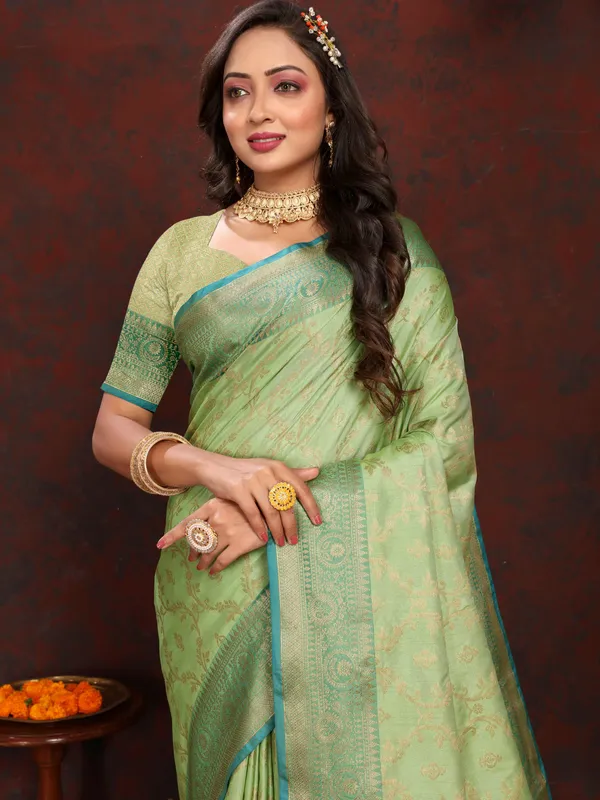 Green_Soft_Katan_Silk_With_Zari_Weaving_Design,_Rich_Zari_Weaving_Pallu_Saree