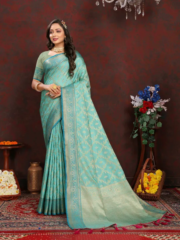 Sea_Green_Soft_Katan_Silk_With_Zari_Weaving_Design,_Rich_Zari_Weaving_Pallu_Saree
