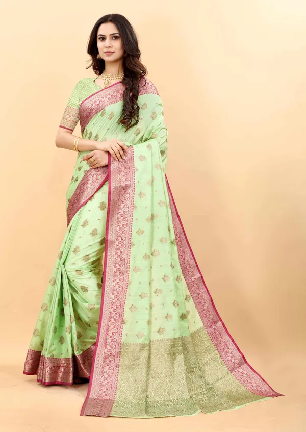 Pista_Amazing_Ethnic_Wear_Silk_Traditional_Saree