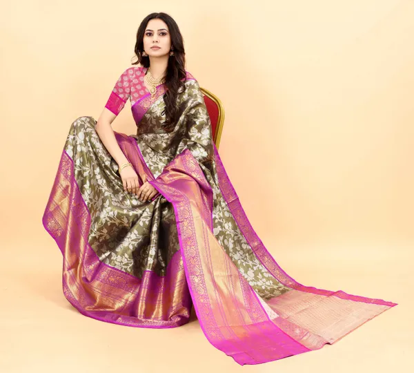 Black_Amazing_Ethnic_Wear_Silk_Blended_Kanjivaram_Traditional_Saree