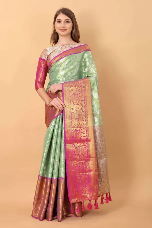 Pista_Amazing_Ethnic_Wear_Silk_Blended_Kanjivaram_Traditional_Saree