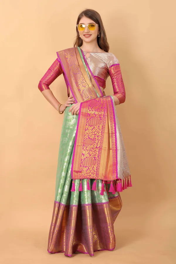 Pista_Amazing_Ethnic_Wear_Silk_Blended_Kanjivaram_Traditional_Saree