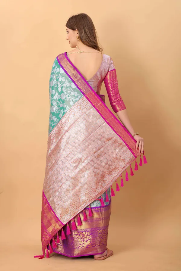 Sky_Blue_Amazing_Ethnic_Wear_Silk_Blended_Kanjivaram_Traditional_Saree