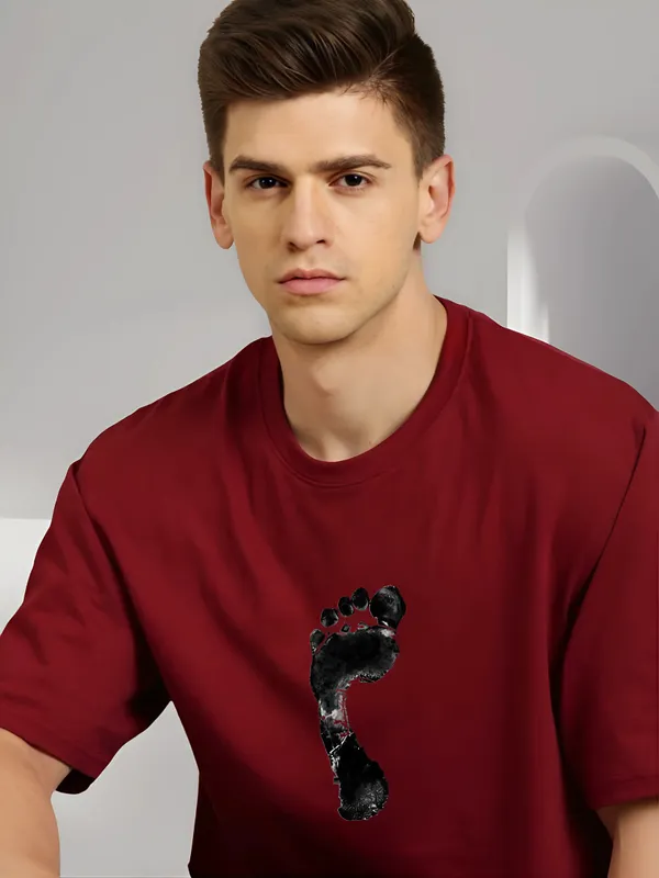 Men_Oversized_Drop_Shoulder_Foot_Chest_Printed_Half_Sleeve_T_shirt