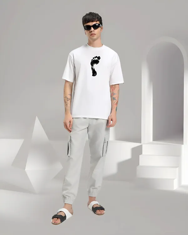 Men_Oversized_Drop_Shoulder_Foot_Chest_Printed_Half_Sleeve_T_shirt
