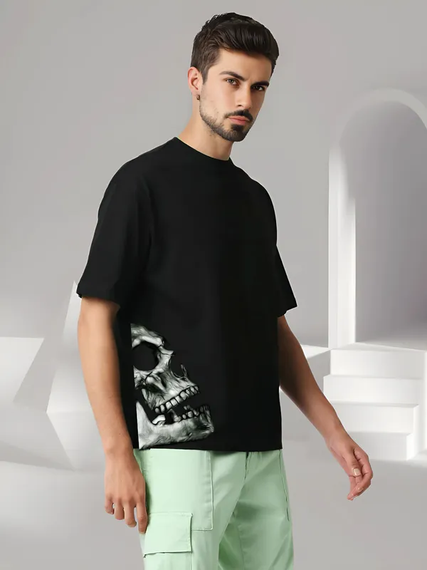Men_Oversized_Front_Corner_Skull_Printed_Half_Sleeve_Pure_Cotton_T_Shirt