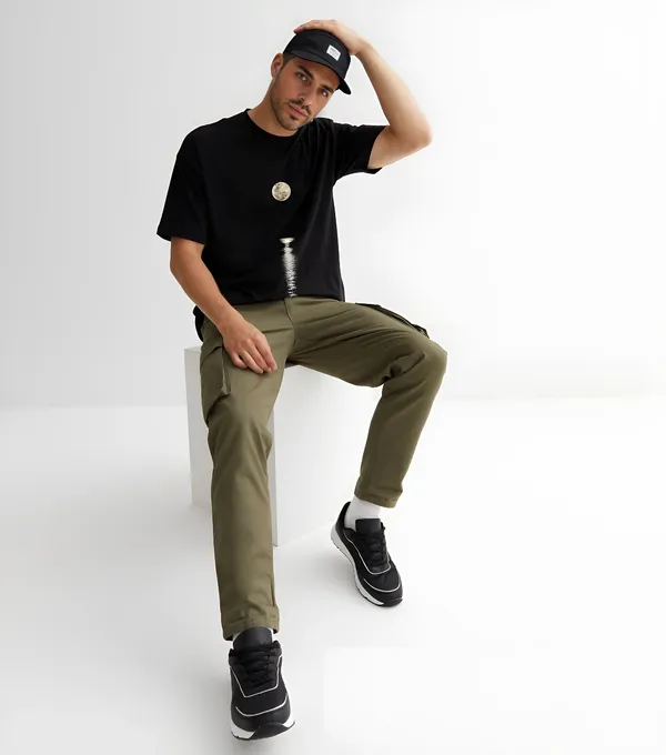 Men_Oversized_fit_premium_look_Classy_Moon_printed_Tshirt