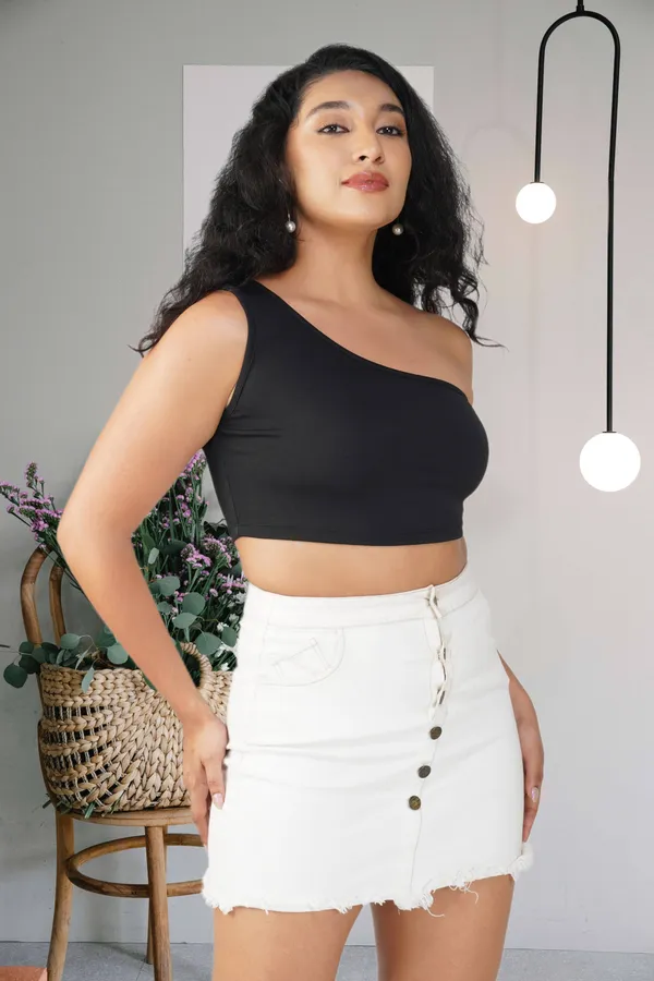 Black_Cotton_Ribbed_Crop_Tank_Top_For_Women