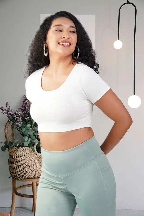 White_Cotton_Ribbed_Crop_Tank_Top_For_Women