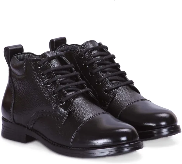 Black_Leather_Boots_For_Women