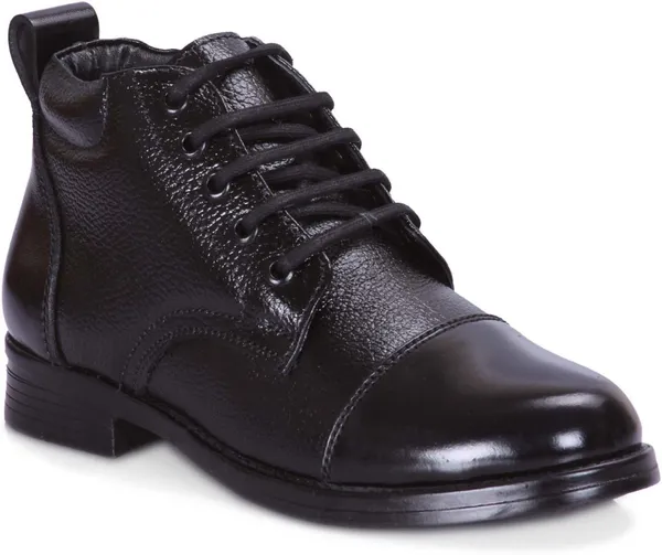 Black_Leather_Boots_For_Women