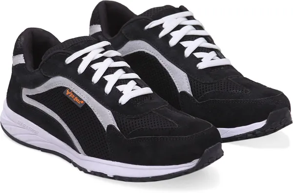 Black_Leather_Sports_Sneakers_For_Men