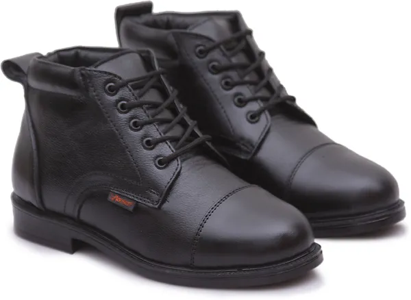 Black_Leather_Boots_For_Men
