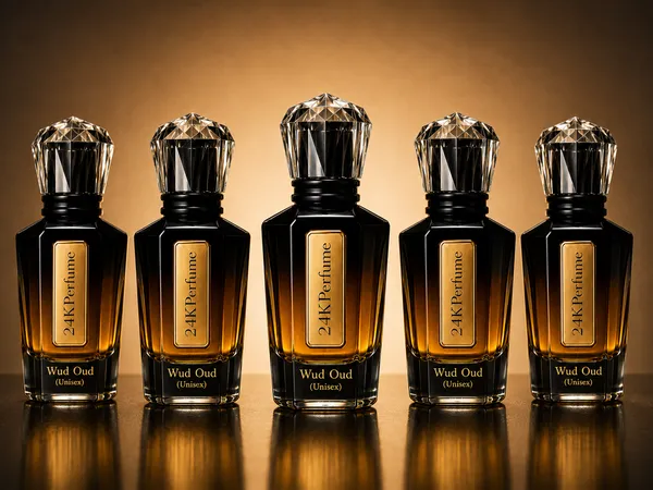 Premium_Wud_Oud_Woody_Amber_Eau_de_Parfum