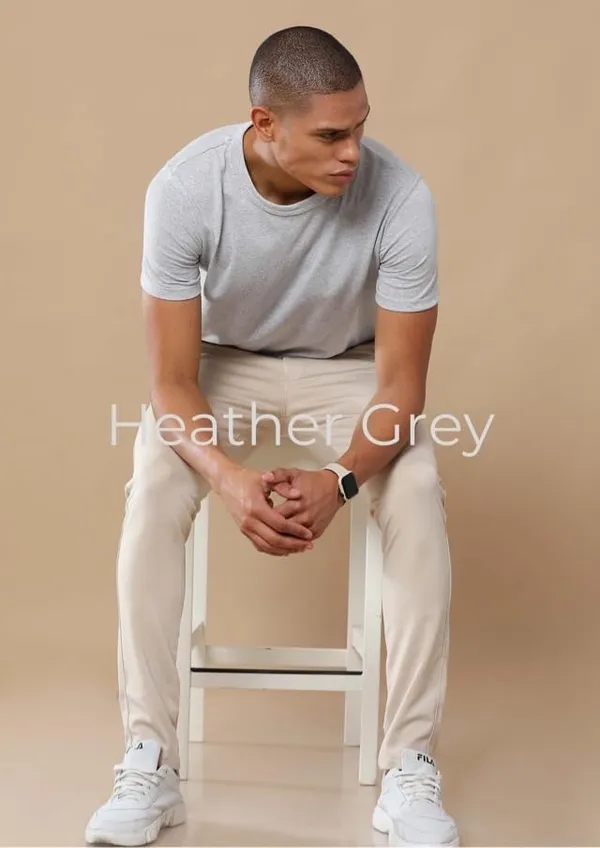 Heather_Grey_Regular_Fit_Round_Neck_Solid_T_Shirt_For_Men