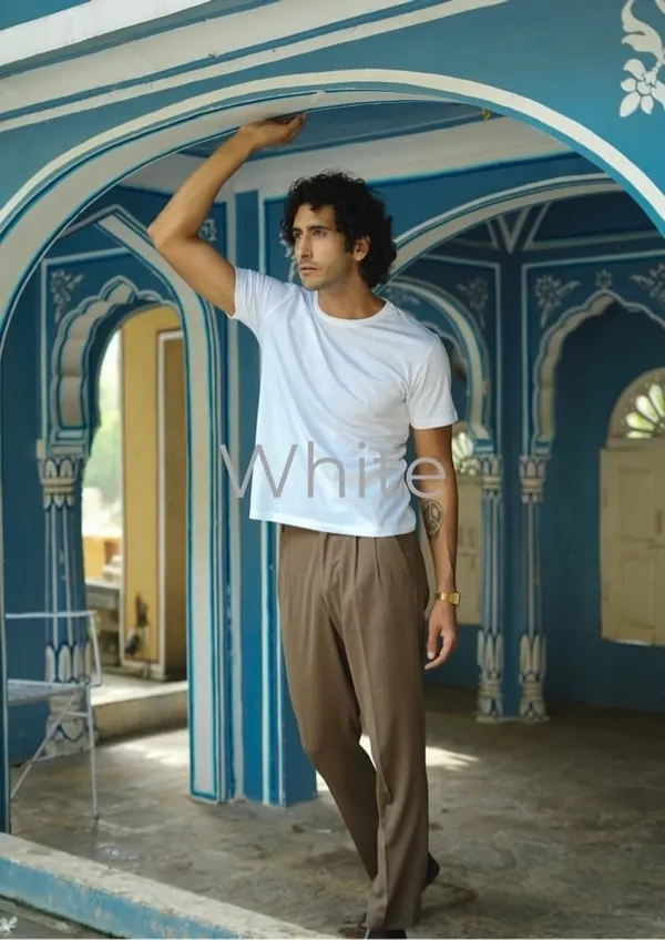 White_Cotton_Blend_Solid_Round_Neck_Half_Sleeve_T-Shirt_For_Men