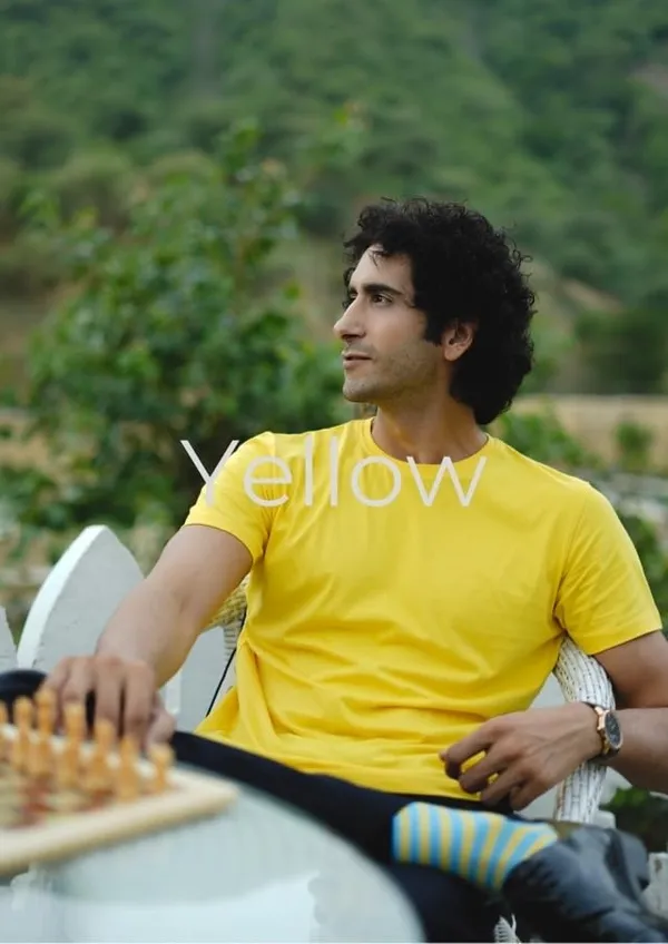 Yellow_Cotton_Blend_Solid_Round_Neck_Half_Sleeve_T-Shirt_For_Men