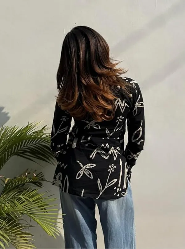 BLACK_URBAN_SHORT_TOP