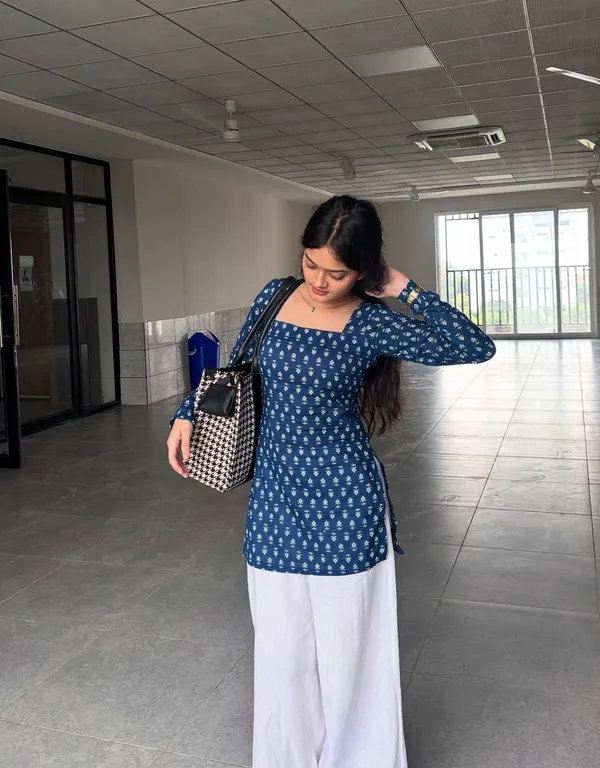 SHORT_KURTI_
