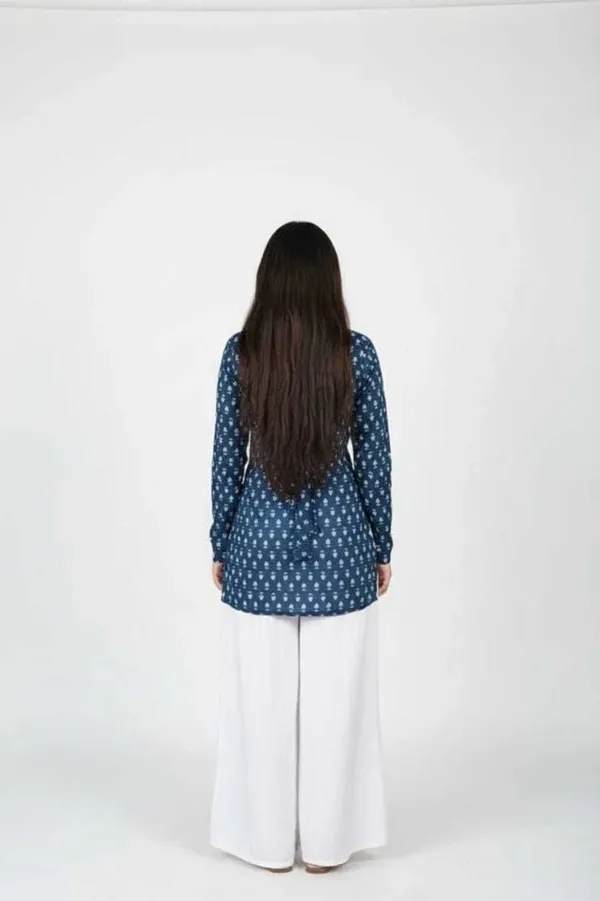 blue_buti_top