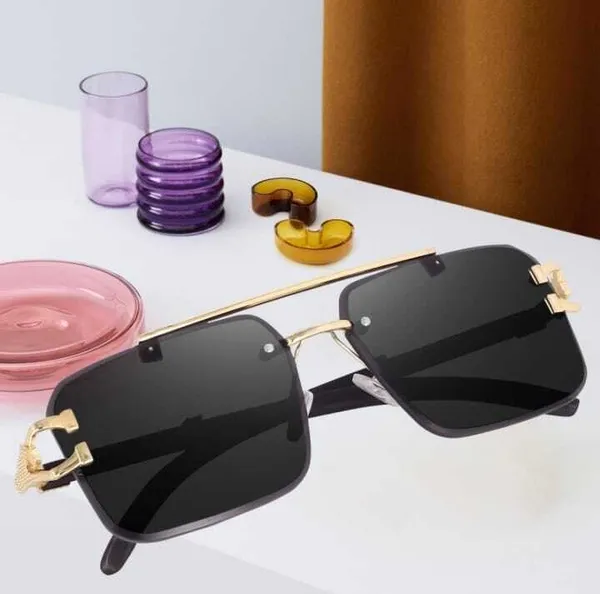 Golden_Metal_RimLess_Rectangular_Sunglasses_For_Men_&_Women