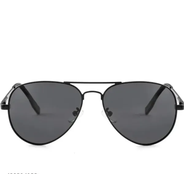 Grey_unisex_Metal_Frame_Aviator_sunglasses_for_men_and_women.