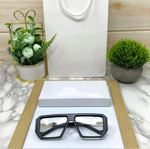 Black_Clear_unisex_sunglasses_for_men_and_women