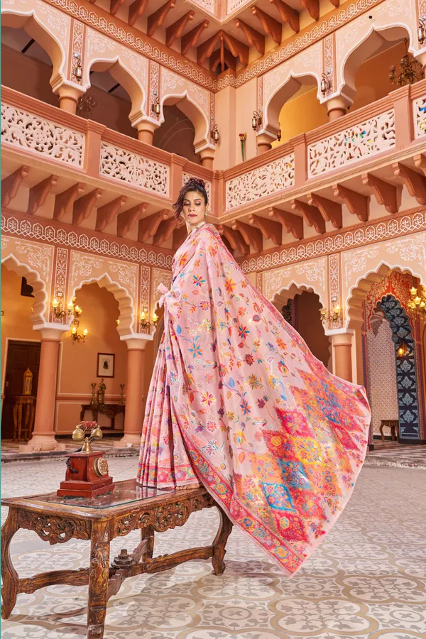 Pink_Cotton_Sarees_With_Blouse_Piece_For_Women
