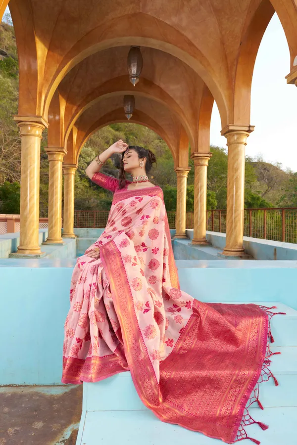 Pink_Cotton_Sarees_With_Blouse_Piece_For_Women