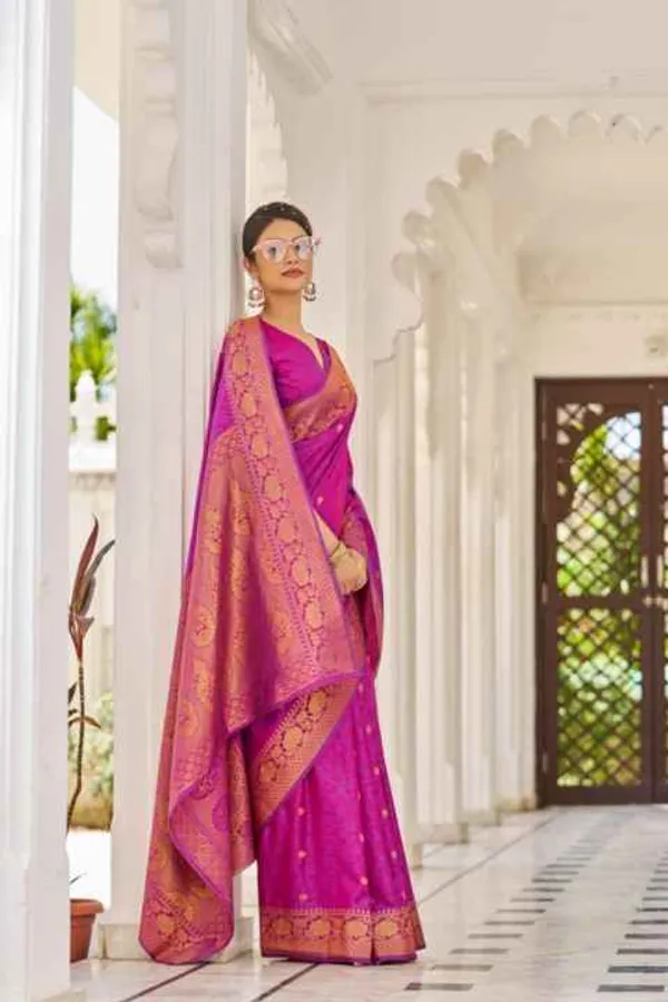 Purple_Silk_Sarees_With_Blouse_Piece_For_Women