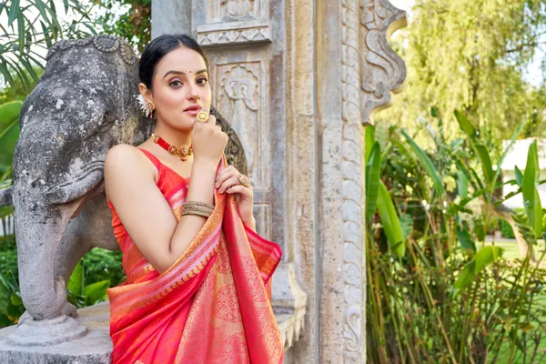 Orange_Silk_Sarees_With_Blouse_Piece_For_Women