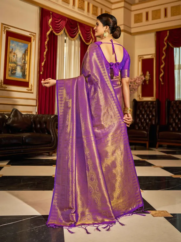 Purple_Silk_Sarees_With_Blouse_Piece_For_Women