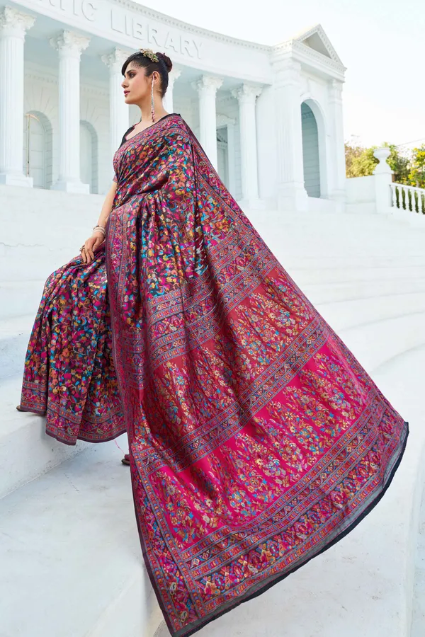 Black_Cotton_Sarees_With_Blouse_Piece_For_Women