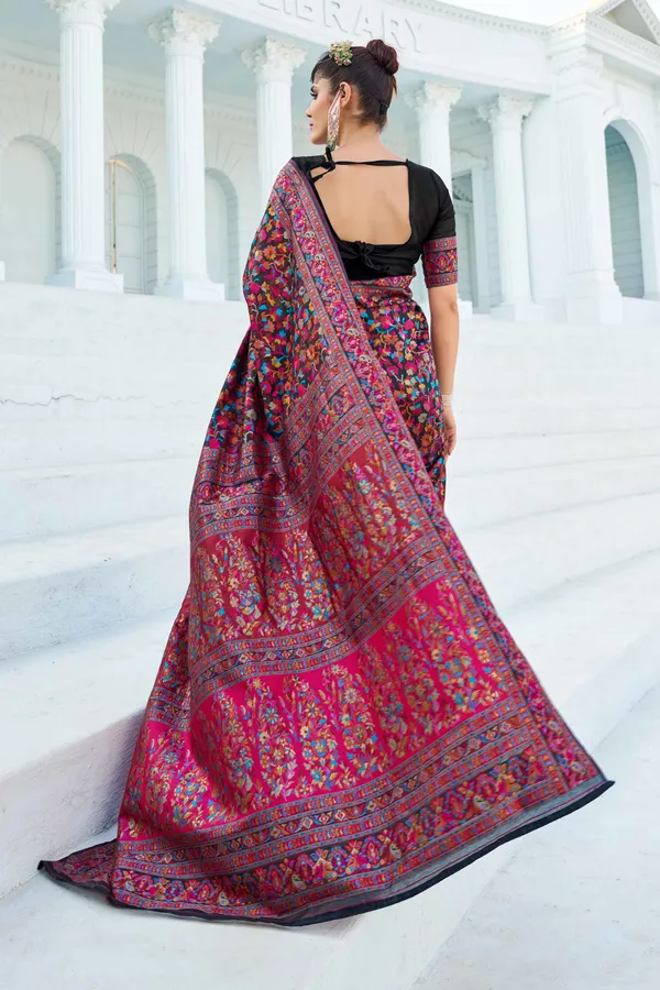 Black_Cotton_Sarees_With_Blouse_Piece_For_Women