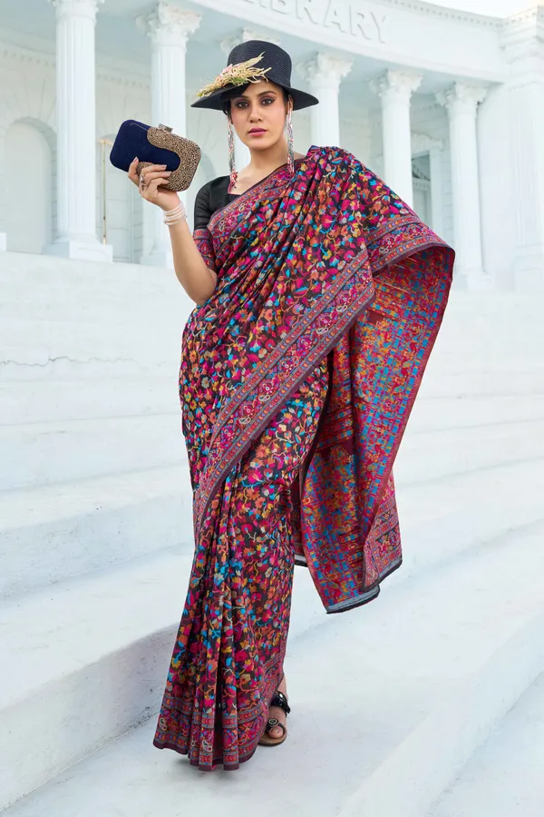 Black_Cotton_Sarees_With_Blouse_Piece_For_Women