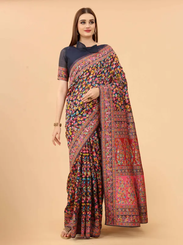 Blue_Cotton_Sarees_With_Blouse_Piece_For_Women