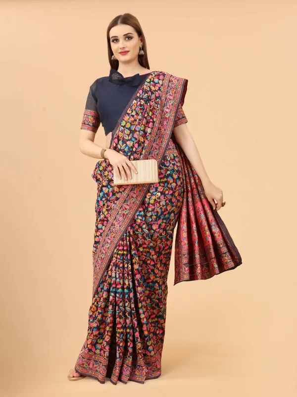 Blue_Cotton_Sarees_With_Blouse_Piece_For_Women
