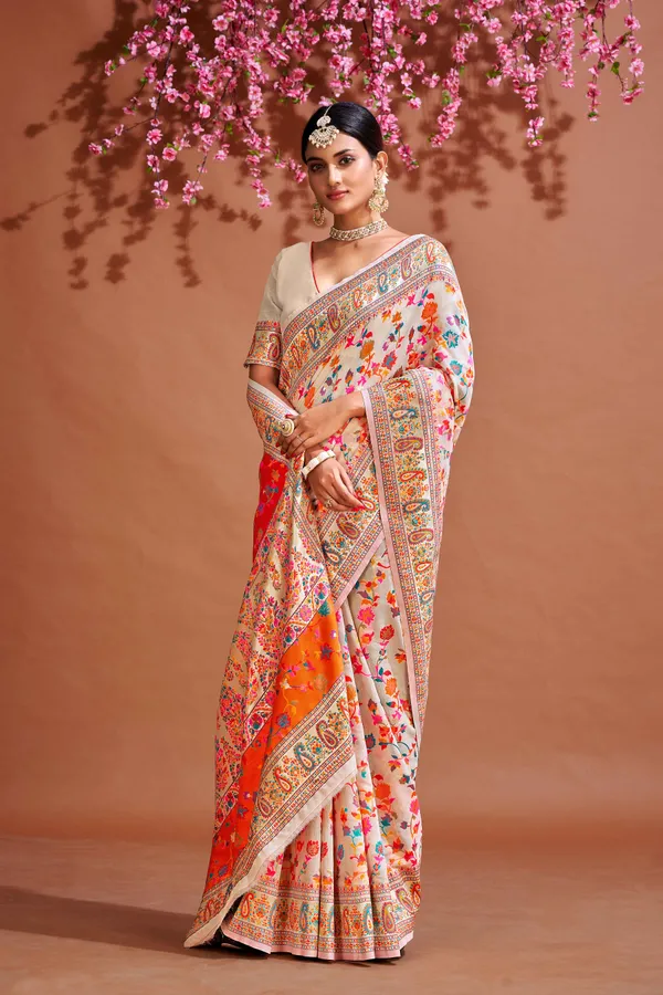 White_Cotton_Sarees_With_Blouse_Piece_For_Women