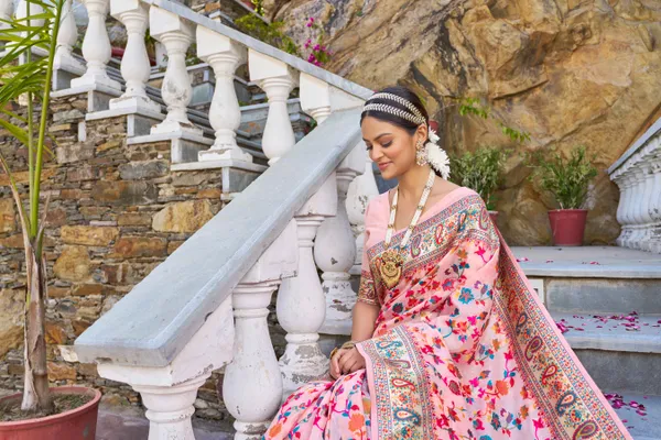 Pink_Cotton_Sarees_With_Blouse_Piece_For_Women