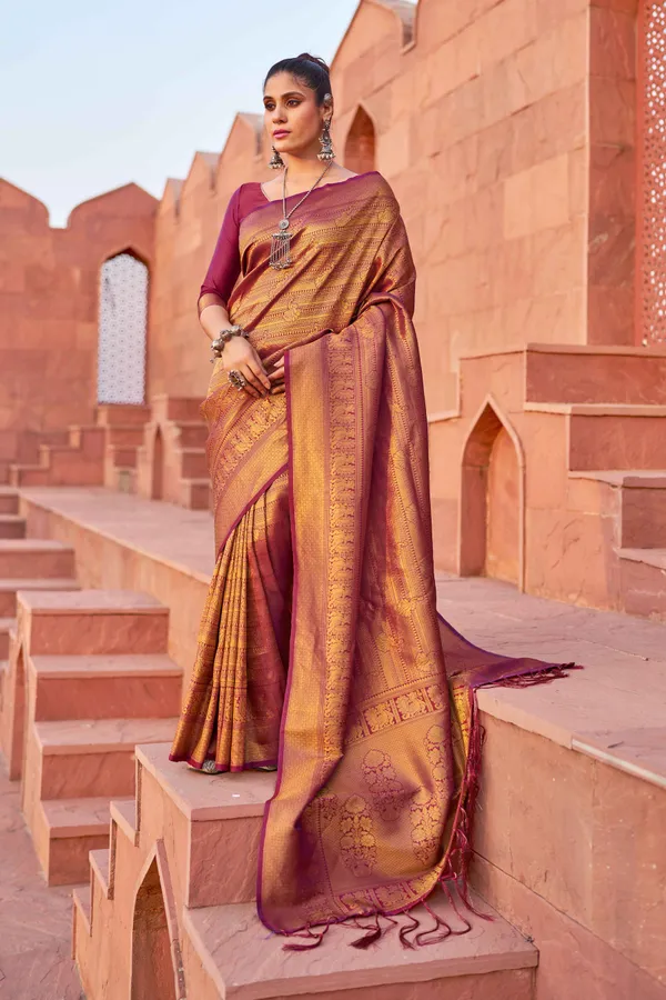 Purple_Silk_Sarees_With_Blouse_Piece_For_Women