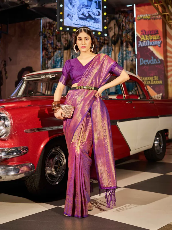 Purple_Silk_Sarees_With_Blouse_Piece_For_Women