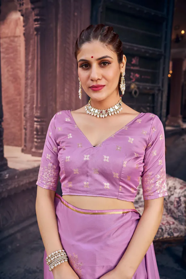 Purple_Silk_Sarees_With_Blouse_Piece_For_Women