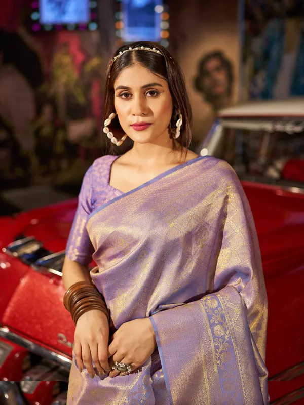 Purple_Silk_Sarees_With_Blouse_Piece_For_Women