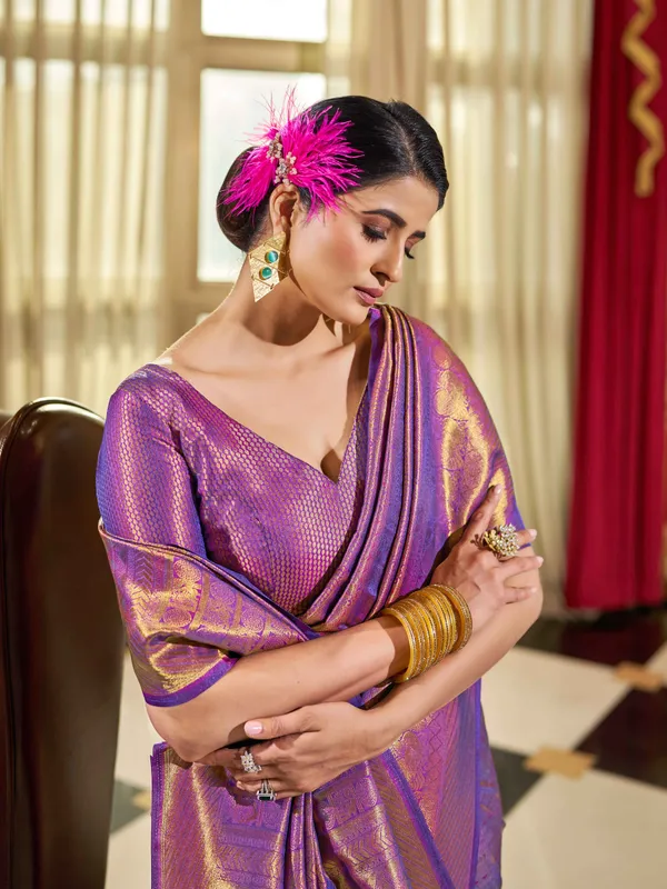 Purple_Silk_Sarees_With_Blouse_Piece_For_Women