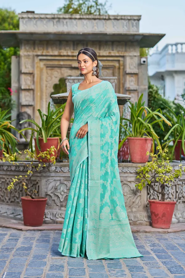 Sea_Green_Cotton_Sarees_With_Blouse_Piece_For_Women